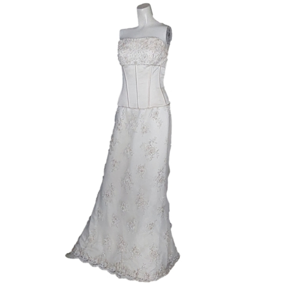 DAVID'S BRIDAL SKIRT SIZE 10